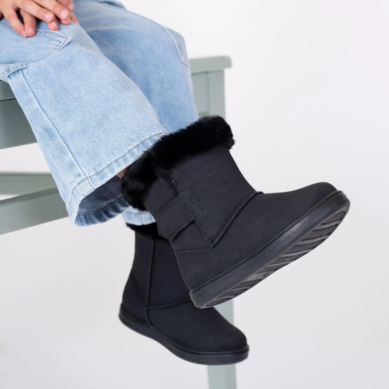 Girls Winter Boots – Faux Fur Lining, Durable Eco-Leather, Easy Hook-and-Loop Closure, Stylish and Warm for Toddlers