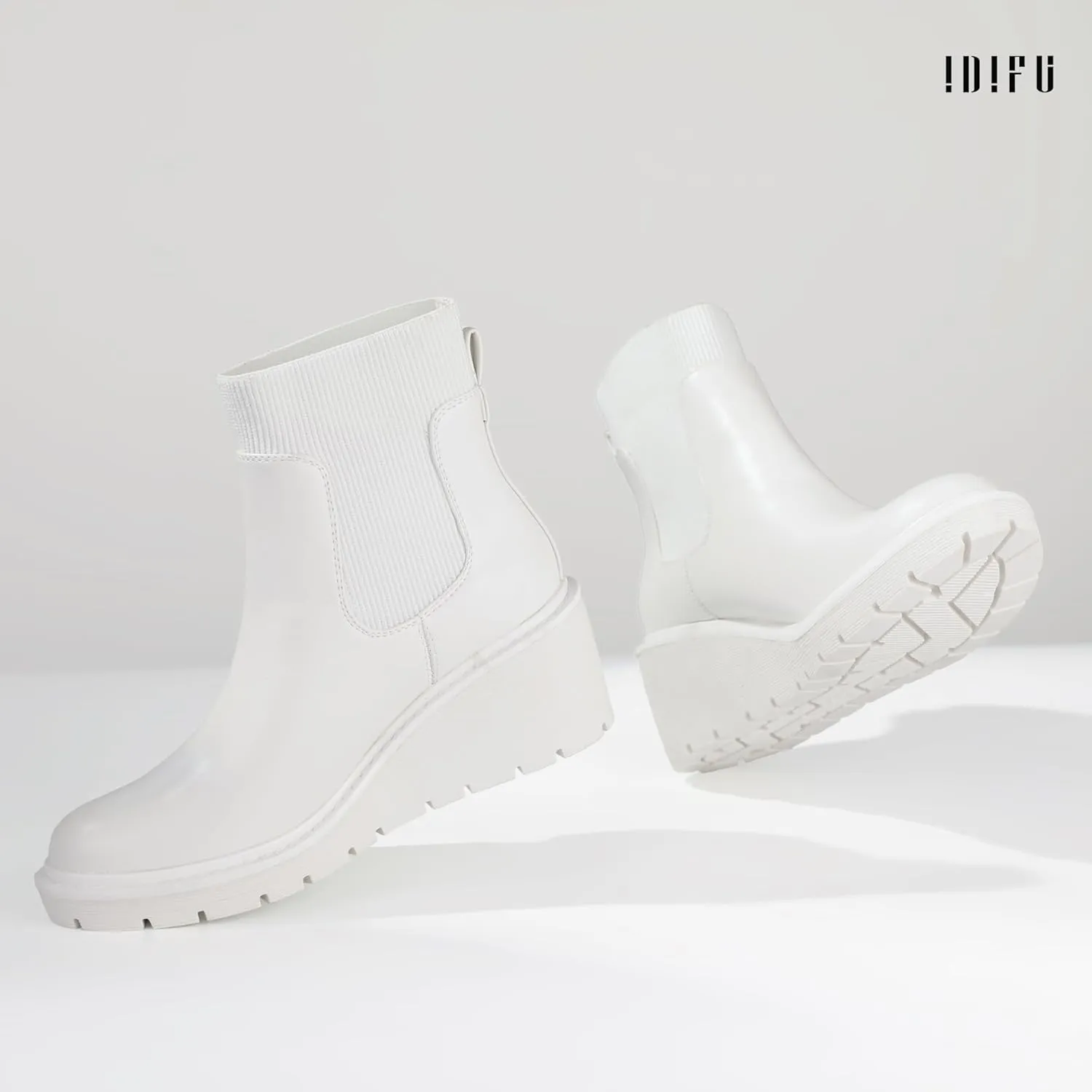 IDIFU IN3 Platform Chelsea Boots for Women Low Short Wedges Ankle Boots Lug Sole Trendy Fashion Comfortable Fall Dress Booties Slip On Elastic Casual Work Daily Round Toe Ladies Boots
