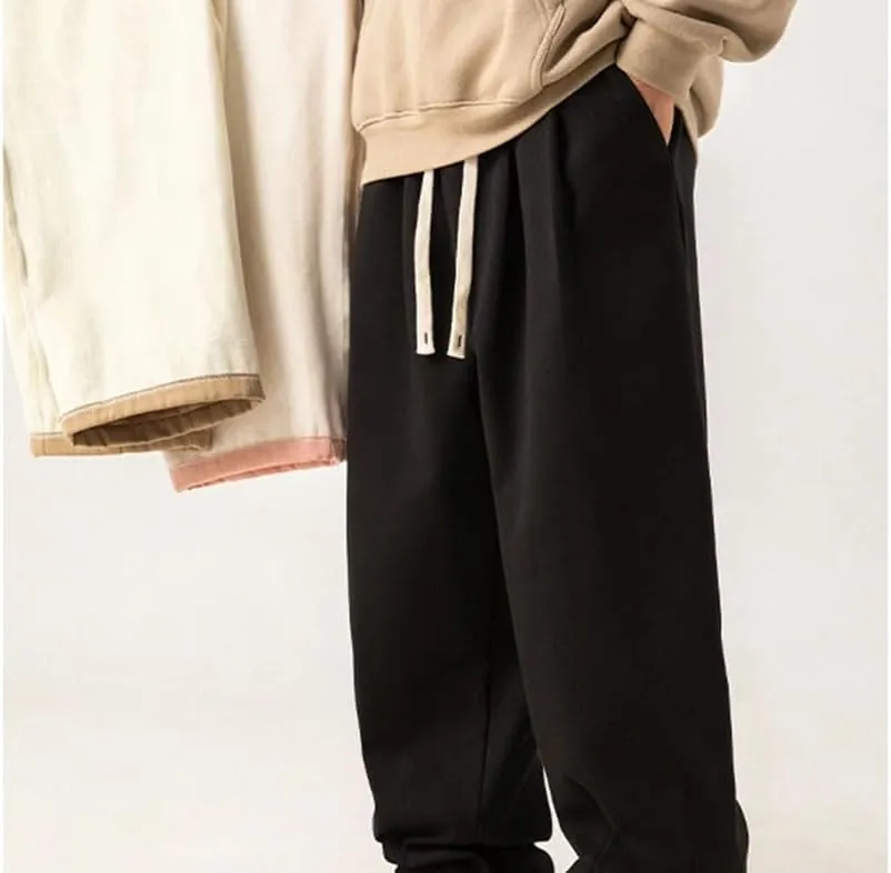 Men's Loose Fit Fleece Cargo Pants with Drawstring Waist Hip Hop Retro Streetwear Sweatpants
