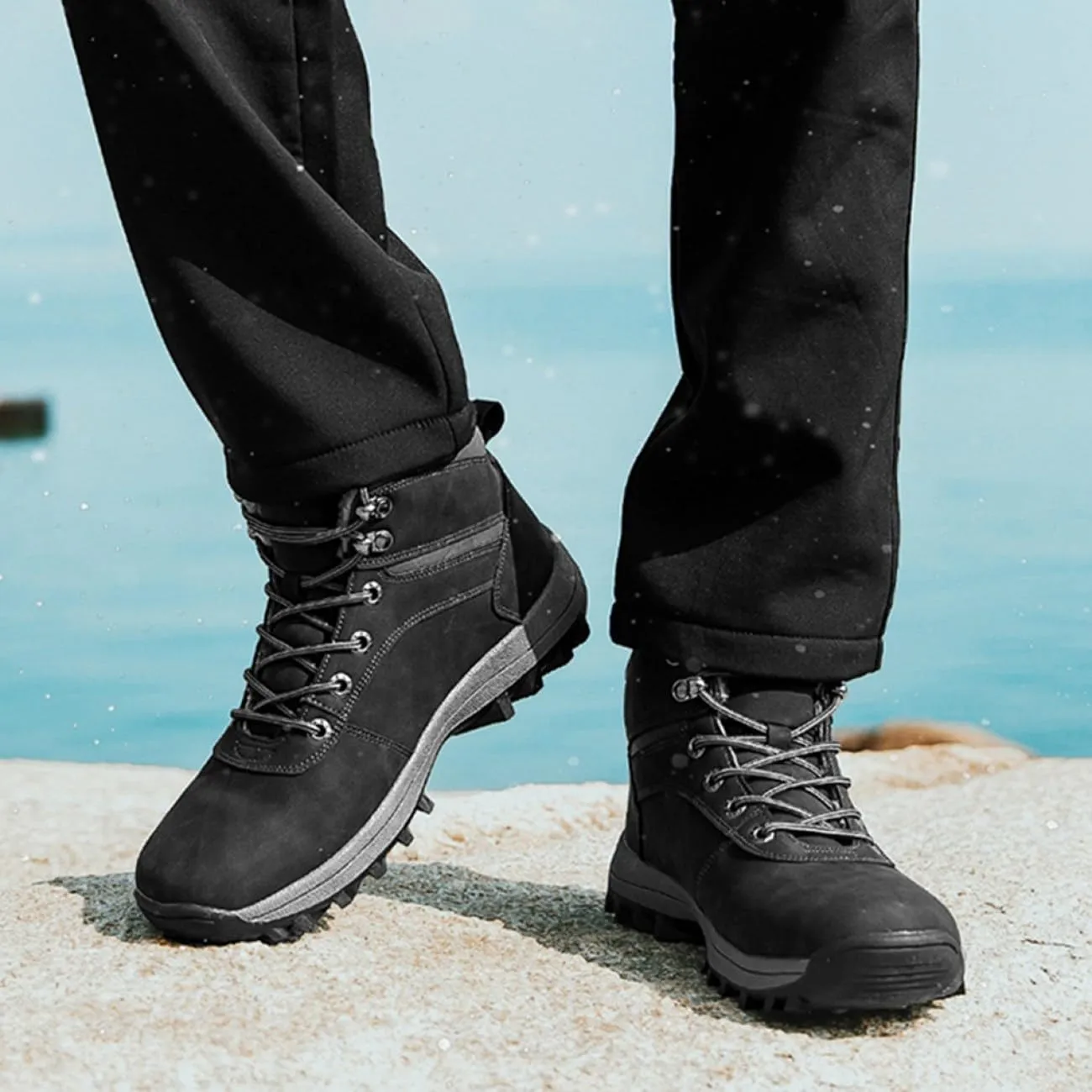 Snow shoes for men snow boots winter boots cold weather boots waterproof winter boots lightweight climbing shoes autumn winter lace-up boots thick soles cotton shoes snow shoes Father's Day outdoor