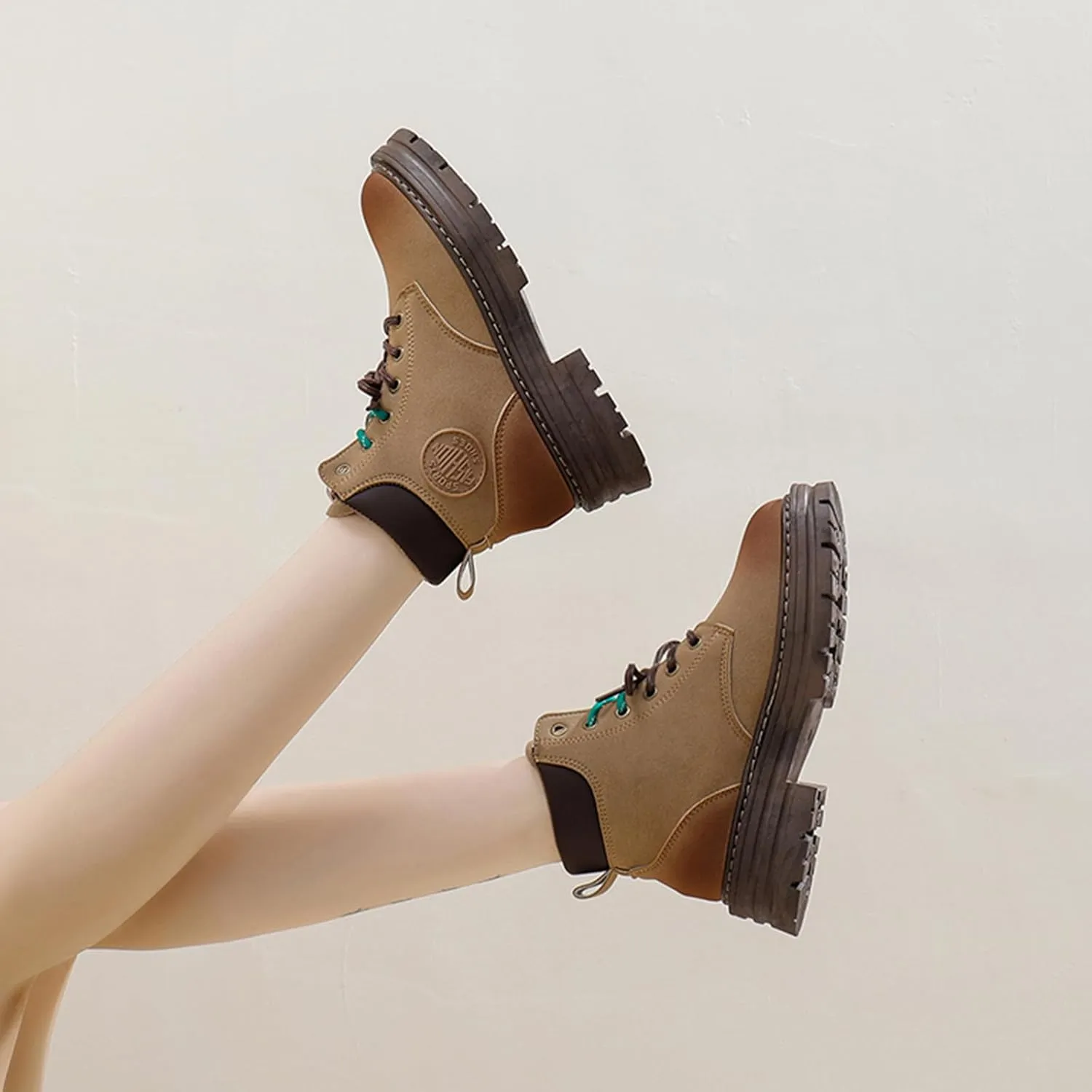 Women's Suede Lace-Up Platform Hiking Boots Fashion Round Toe Chunky Heel Casual Non-Slip Lightweight Outdoor Combat Boots