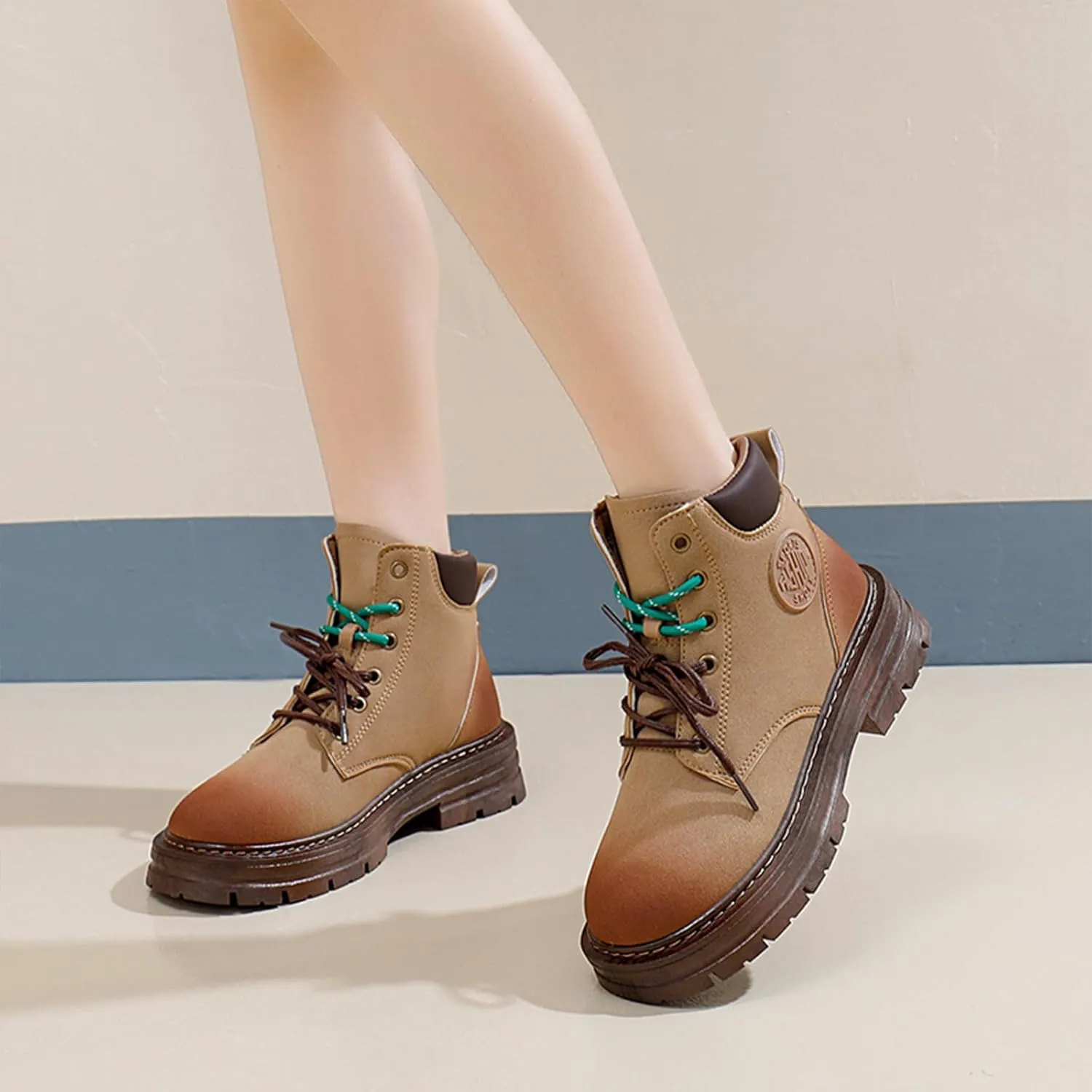 Women's Suede Lace-Up Platform Hiking Boots Fashion Round Toe Chunky Heel Casual Non-Slip Lightweight Outdoor Combat Boots